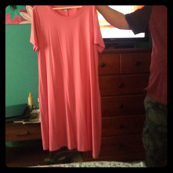 Dress - Picture 1 of 1